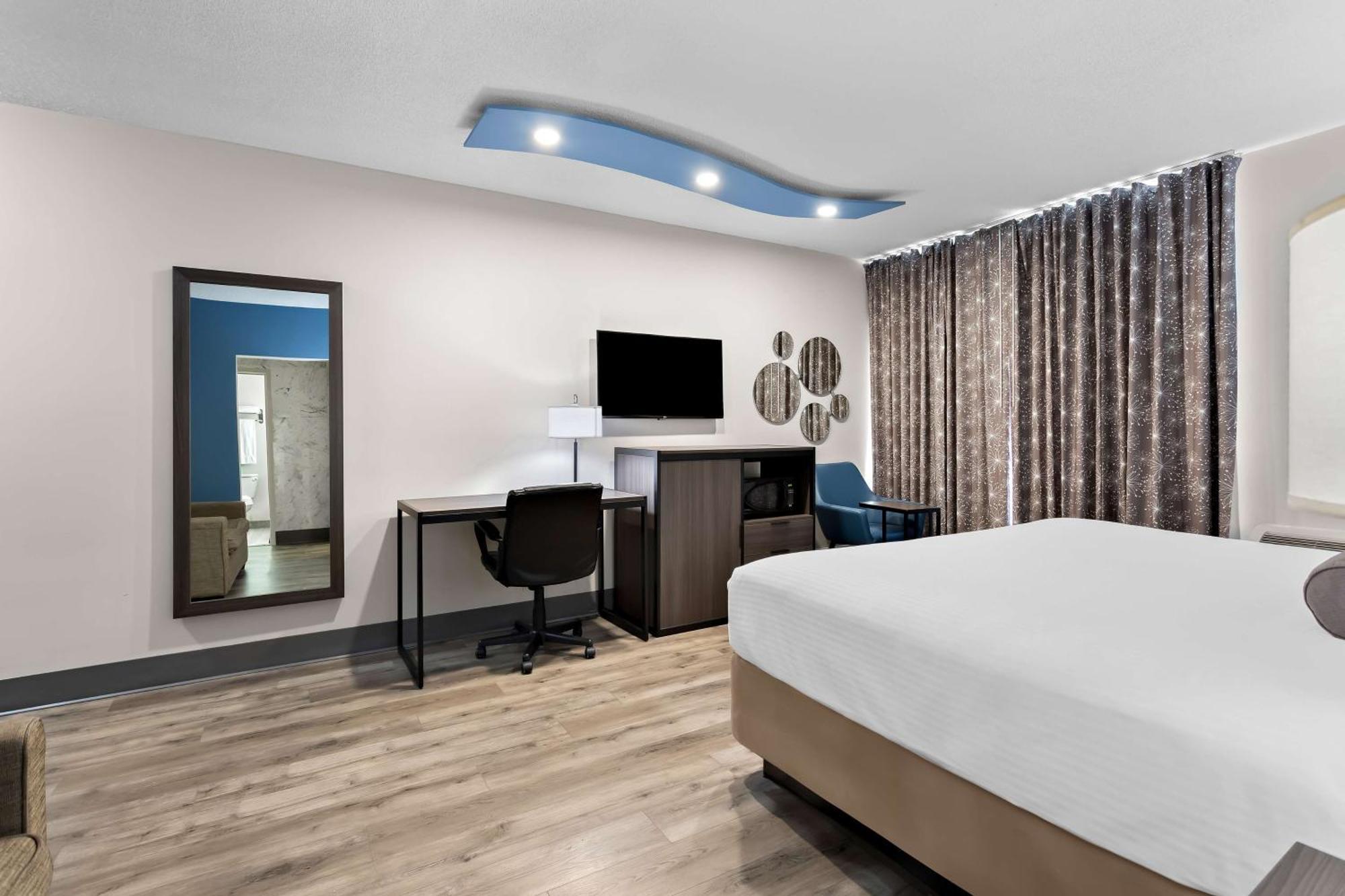 Surestay Plus By Best Western Windsor Exterior foto